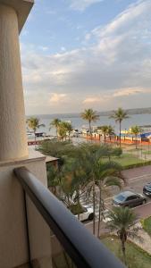 Flat Rosa encantador vista lago