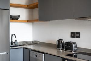 Luxury Bellagio 304 Two Bed with Inverter