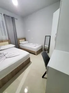 Twins Apartment - Sheper