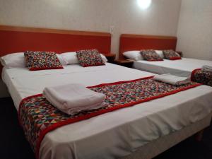 Hotels Hotel Aux Armes de Belgique : Chambre Quadruple