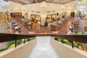 Copantl Hotel & Convention Center