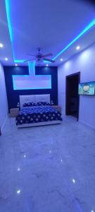 Luxurious apartment with heated pool jacuzzi