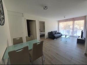 Jacqueline residence