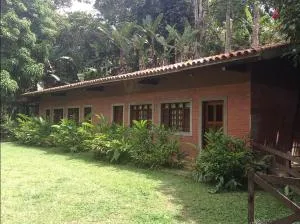 Chalé das Helicôneas - Suítes - 瓜拉米兰加