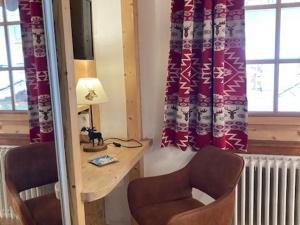 Appartement 3 chambres, cheminée, balcon, centre Les Gets, près des pistes et commodités - FR-1-671-14