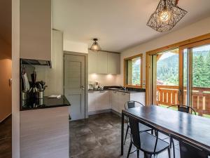 Appartement 3 Pièces + Cabine, 6 Pers, Terrasse SudEst, Proche Pistes, Garage, Wi-Fi - FR-1-671-106