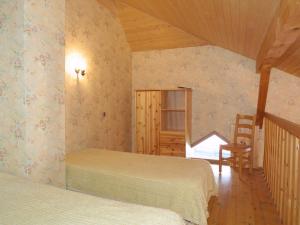 Appartement spacieux 3 chambres + mezzanine, balcon, proche télécabines et centre, animaux admis - FR-1-671-117