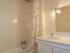 Appartement spacieux 3 chambres + mezzanine, balcon, proche télécabines et centre, animaux admis - FR-1-671-117