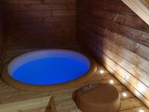 Spacieux appartement avec Wi-Fi et garage - FR-1-671-241