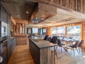 Chalet de luxe avec jacuzzi, Wi-Fi et parking privé - FR-1-671-138