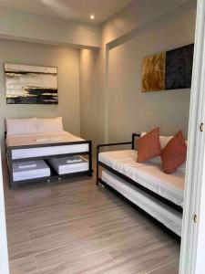 Modern Chic Beachfront Unit at Canyon Cove Nasugbu