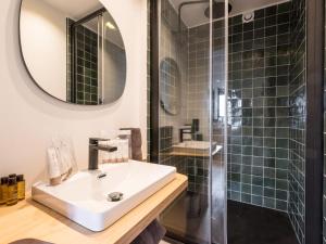 Appartement lumineux au centre, proche pistes, pour 4 pers., wifi - FR-1-562-77