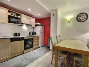 Appartement PMR avec accès direct pistes - FR-1-455-234