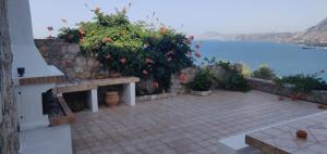Panoramic Seaview Holiday House