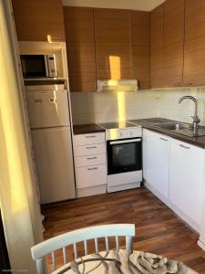 Ihana huoneisto meren lähellä.