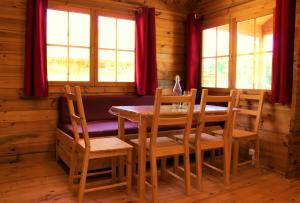 Fermes Chalet Ariegeois : photos des chambres