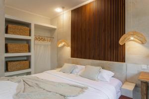 Designer Studio Emy Sanur