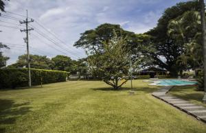 Casa Campestre con piscina Ideal para familias y grupos cerca de Buga