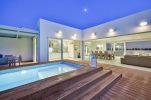 Villa Blu - Family Villa with Indoor heated Pool, Sauna and Games Room