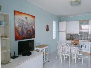 Mirone Apartment FRONTE MARE beachfront house - Roccalumera