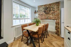 Host & Stay - Cragg Cottage