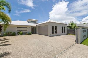 Harbour Drive Luxury in Bluewater Estate