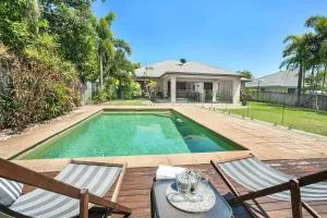 'Coco Tierra' Expansive Cairns Oasis with Pool - Kuranda