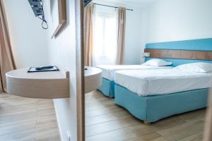 Hotels Hotel & Restaurant Les Mouettes : photos des chambres