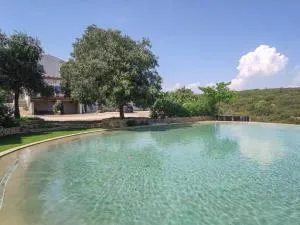 Villa 10 P piscine lagon avec vue époustouflante proche Uzès - Saint-Maximin