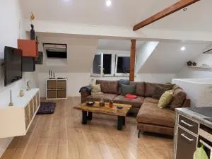 Casa-Mandelartz - Aspel Casa-Mandelartz - Aspel