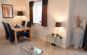 Regent - Properties Unique