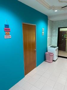 Thumbs Up HomeStay