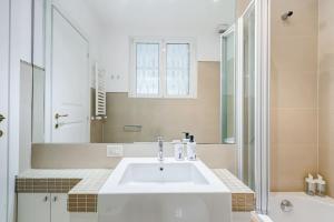 Crescenzio St Peter’s House