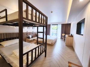 Golden Tulip Pattaya Beachfront Resort