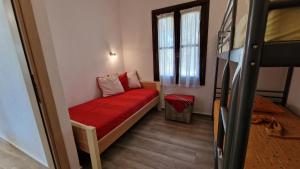 Halkidiki, Family house to enjoy by the beach