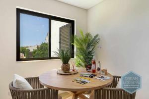 Palm Tree Dream Lodging