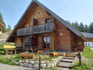 Chalets Chalet La Joue du Loup, 3 pieces, 7 personnes - FR-1-504-70 : photos des chambres