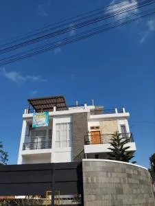 Saira Hotel dan Homestay Syariah - Balong