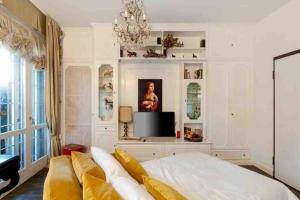 Bologna Luxe Haven