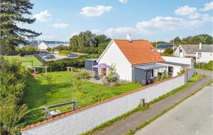 Stunning Home In Askeby With Kitchen