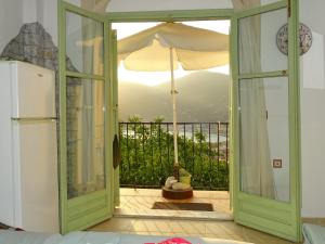 Marchies Place - Spacious one bedroom apartment for rent on Skopelos Island