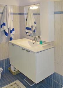 Marchies Place - Spacious one bedroom apartment for rent on Skopelos Island