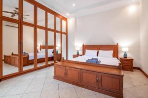 长住优惠-芭提雅市中心2卧泳池别墅，近网红悬崖餐厅Sky gallery步行街