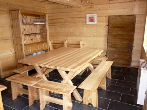 Chalets Chalet de 4 chambres avec sauna balcon amenage et wifi a Les Belleville a 2 km des pistes : photos des chambres
