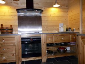 Chalets Chalet de 4 chambres avec sauna balcon amenage et wifi a Les Belleville a 2 km des pistes : photos des chambres