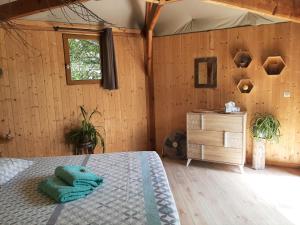 B&B / Chambres d'hotes la ruche : photos des chambres