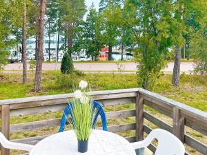 6 person holiday home in Mönsterås-By Traum