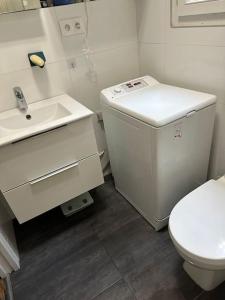 Charmant 3 pièces Champs-Elysées, Ternes, Porte Maillot, 17ème