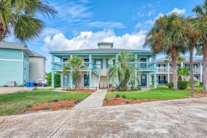 Seashells at the Beach Retreat