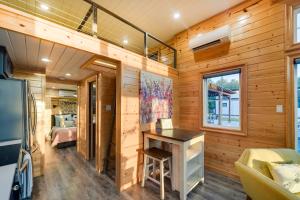 about 11 Mi to Lake Whitney Tree-Lined Cabin with Deck